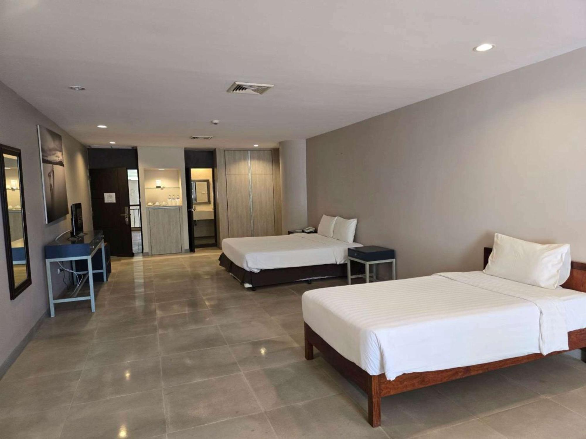 Tropicana - Sha Extra Resort Pattaya